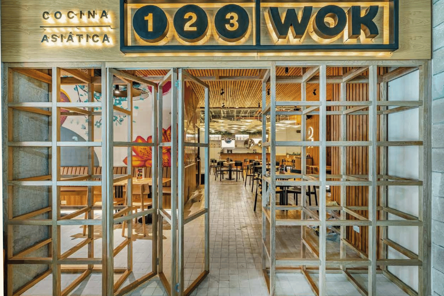 Proyecto: Restaurante 123 Wok en Medellín