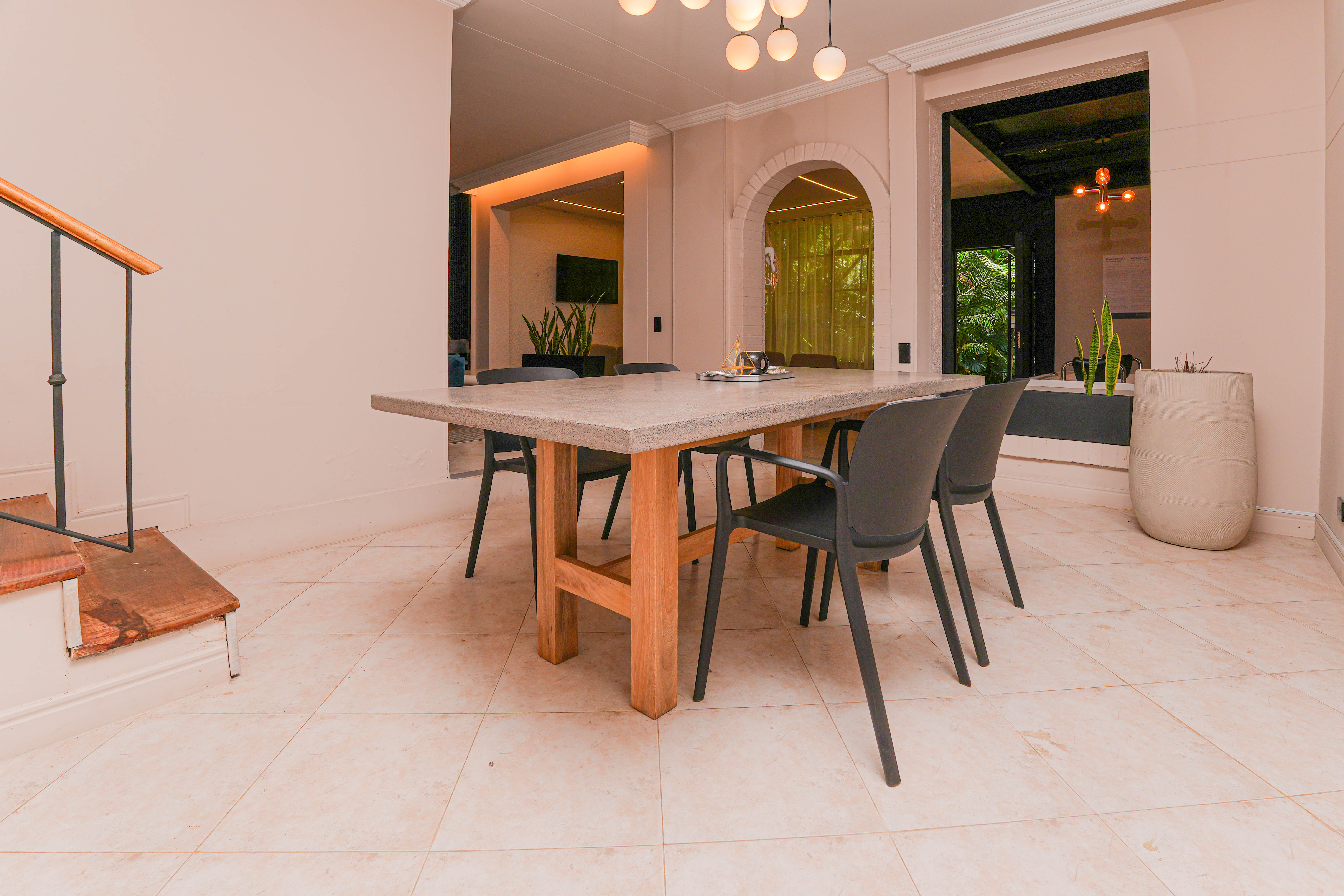 Proyecto: Casa Airbnb #2 Medellín